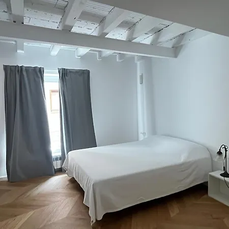 Cantallops Apartment *